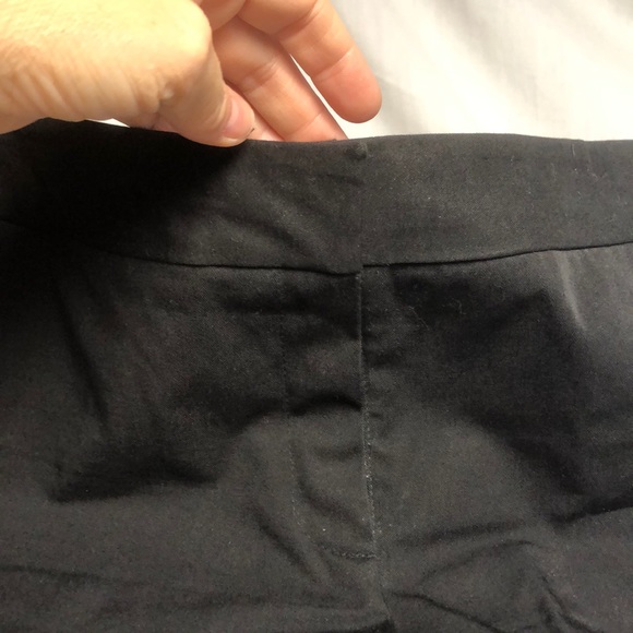 Kenneth Cole reaction black shorts 6 worn once - Picture 2 of 7